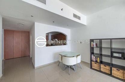 Apartment - 1 Bedroom - 2 Bathrooms for rent in Lake Point Tower - JLT Cluster N - Jumeirah Lake Towers - Dubai