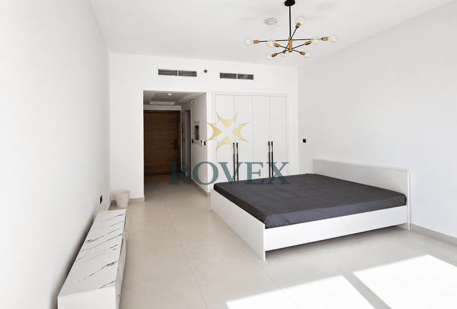 92696247 - Property Main Image