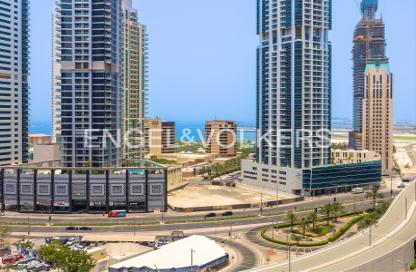 Apartment - 1 Bedroom - 1 Bathroom for rent in Marina Tower - Dubai Marina - Dubai