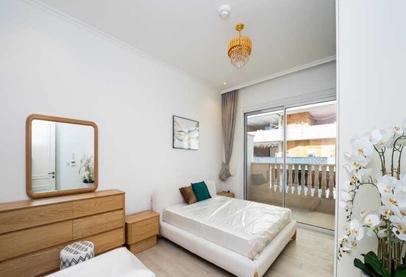 VACANT | FULLY FURNISHED | PARK VIEW gallery image