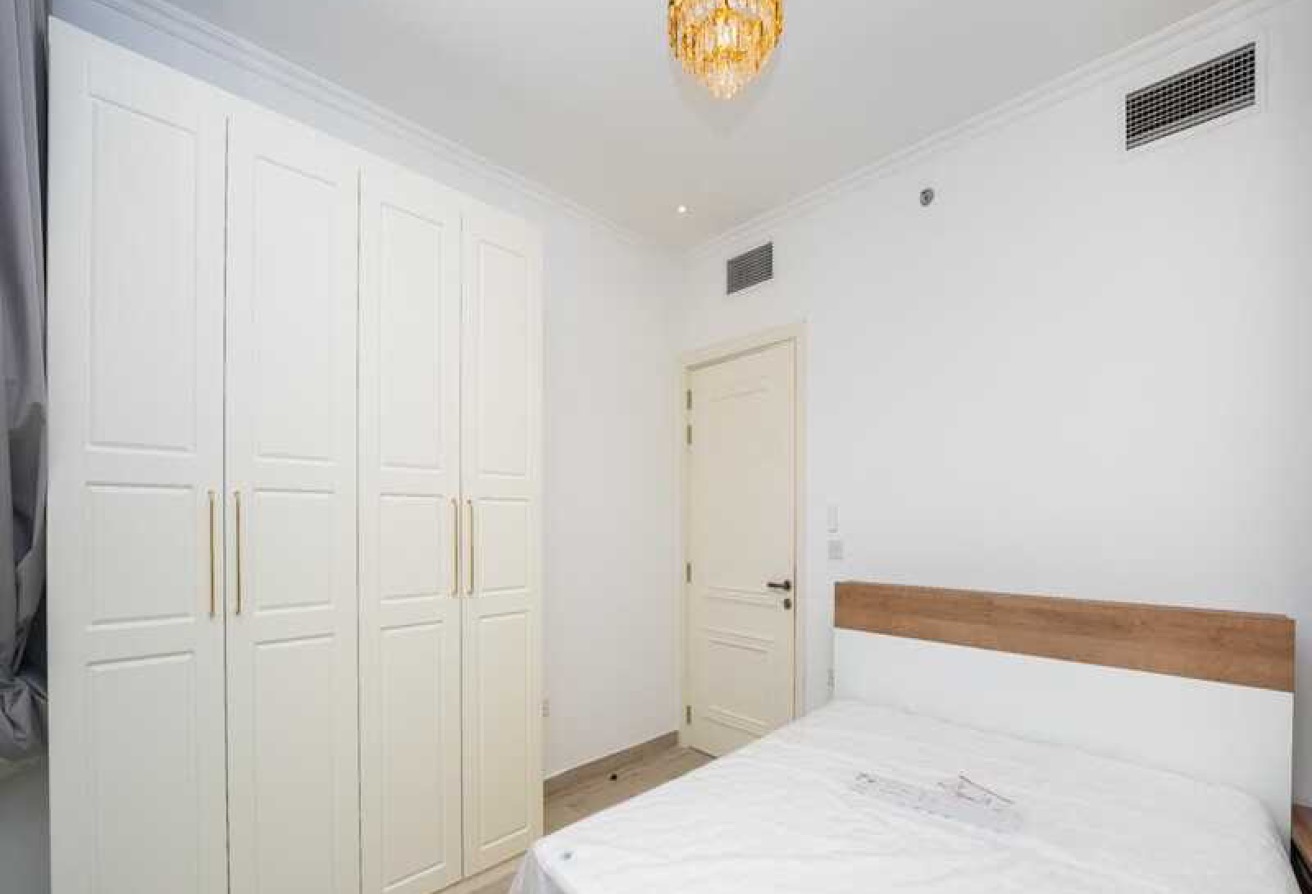 VACANT | FULLY FURNISHED | PARK VIEW gallery image