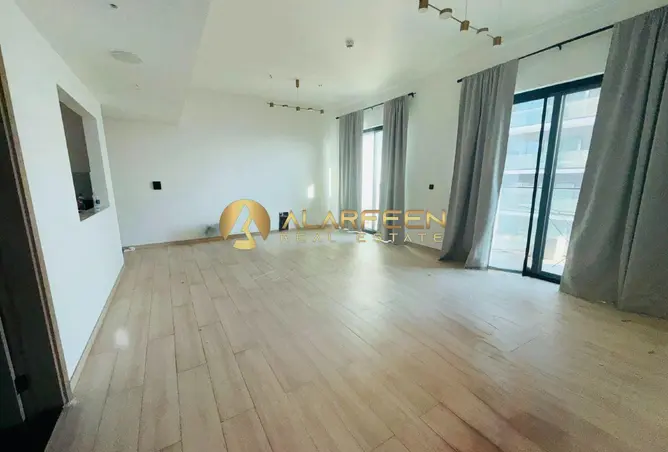122909713 - Property Image 2