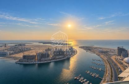 Apartment - 4 - 5 for rent in Beach Tower 1 - Al Khan Lagoon - Al Khan - Sharjah