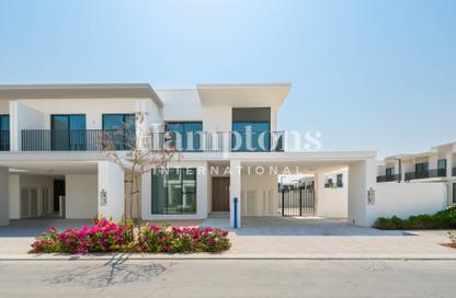 Villa - 3 - 4 for sale in Elora - The Valley - Dubai