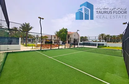 Villa - 4 Bedrooms - 4 Bathrooms for rent in Jumeirah 2 Villas - Jumeirah 2 - Jumeirah - Dubai