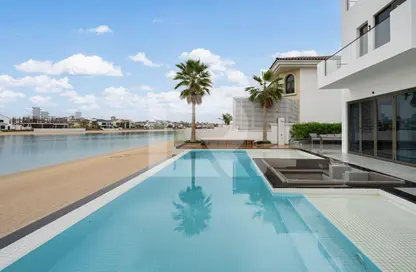 Villa - 6 Bedrooms - 7 Bathrooms for rent in Garden Homes Frond M - Garden Homes - Palm Jumeirah - Dubai