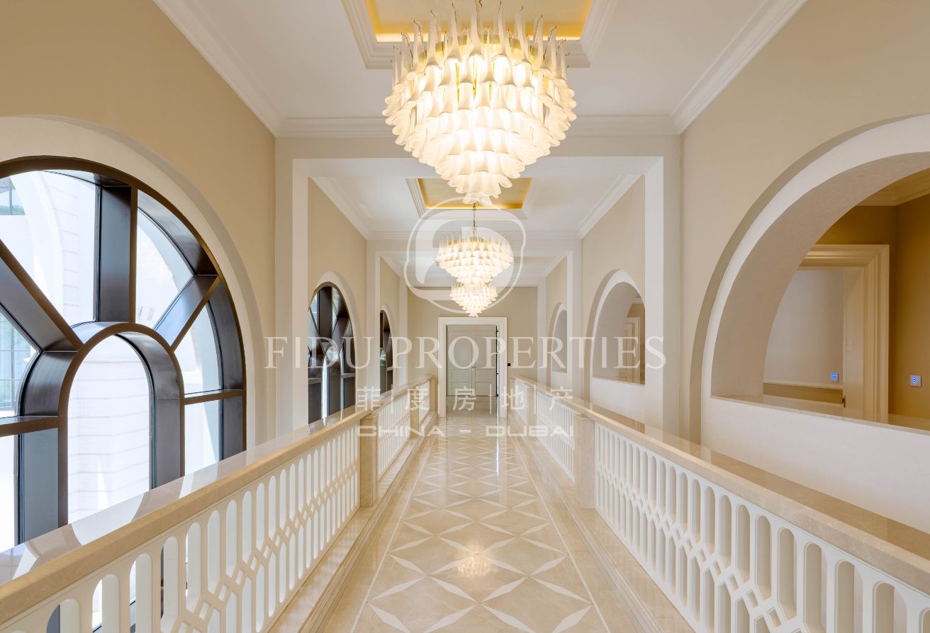 Majestic Mansion in District One: Live the Dream