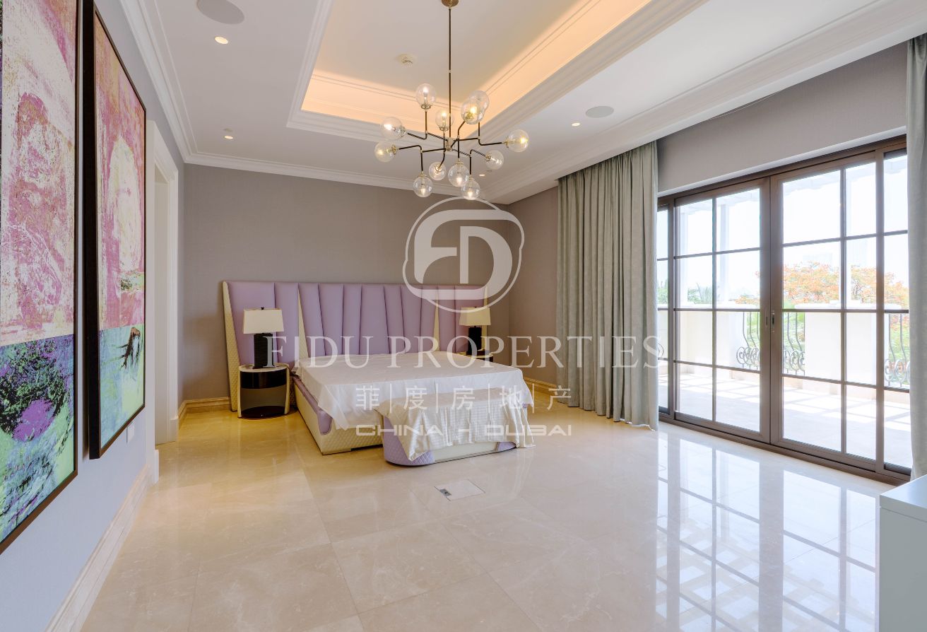 Majestic Mansion in District One: Live the Dream