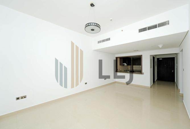 77786797 - Property Image 2