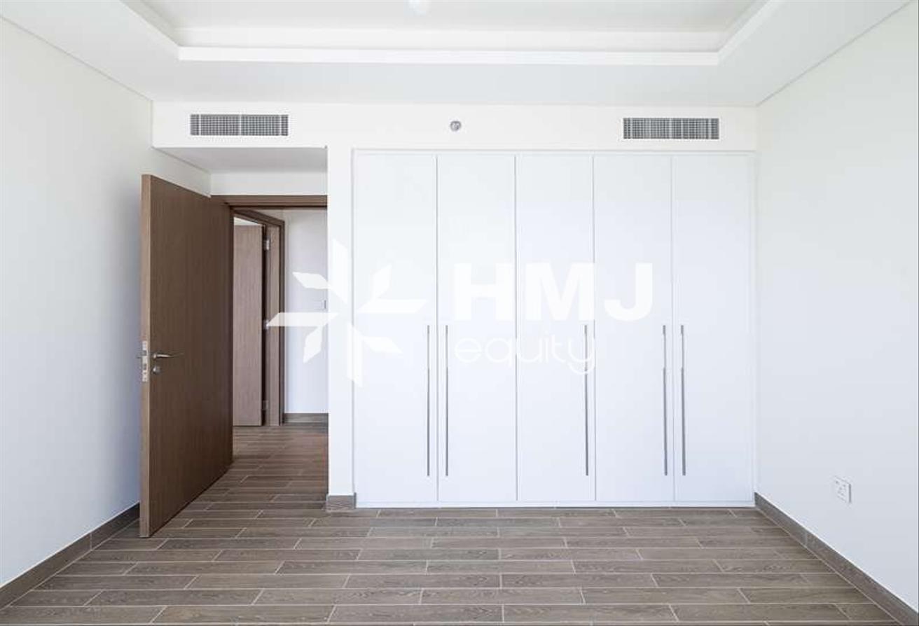 Largest Terrace | Burj Kalifa View | Move in now photo 8