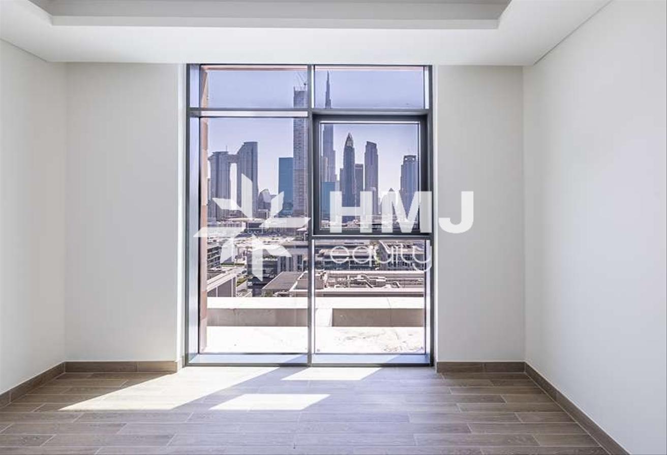 Largest Terrace | Burj Kalifa View | Move in now photo 10