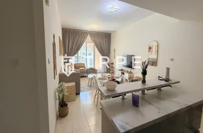 شقة - غرفة نوم - 2 حمامات للايجار في مالباري 1 - حدائق الإمارات 2 - قرية جميرا الدائرية - دبي شقة - غرفة نوم - 2 حمامات للايجار في مالباري 1 - حدائق الإمارات 2 - قرية جميرا الدائرية - دبي