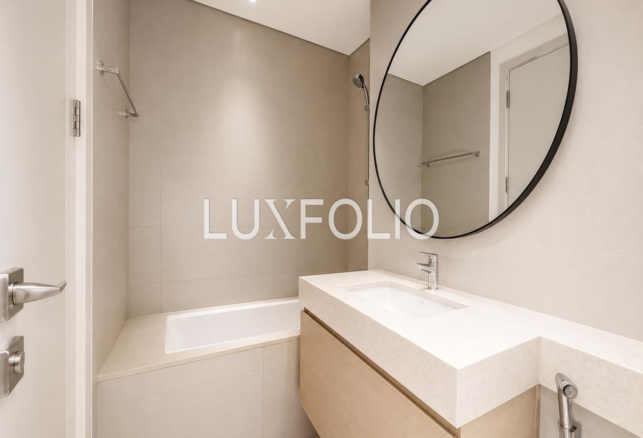 Vacant | Prime Location | Unfurnished photo 11