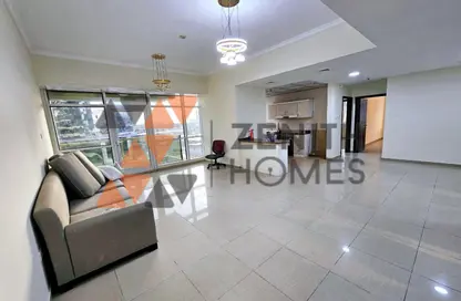 Apartment - 2 Bedrooms - 3 Bathrooms for rent in Lake City Tower - JLT Cluster D - Jumeirah Lake Towers - Dubai