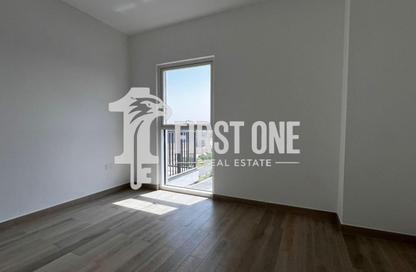 Apartment - 3 Bedrooms - 3 Bathrooms for rent in Waters Edge - Yas Island - Abu Dhabi