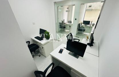 Office Space - Studio - 1 Bathroom for rent in Reem Residency - Al Karama - Dubai