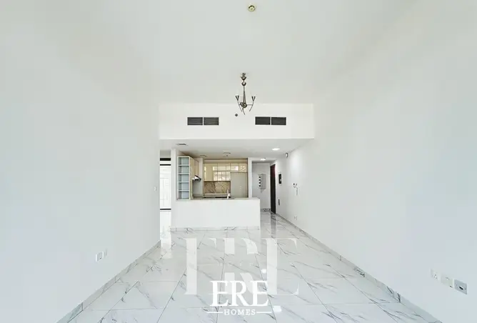 151942350 - Property Image 2
