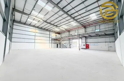 Warehouse - Studio - 1 Bathroom for rent in Dubai Investment Park 1 (DIP 1) - Dubai Investment Park (DIP) - Dubai