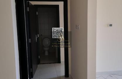 شقة - غرفة نوم - 2 حمامات للبيع في برج بارادايس ليك ب4 - ابراج بحيرة بارادايس - مدينة الإمارات - عجمان