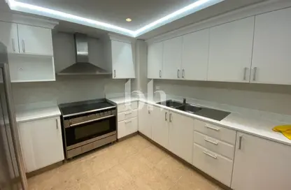 شقة - 2 غرف نوم - 4 حمامات للايجار في الحلاوي - مساكن شور لاين - نخلة جميرا - دبي