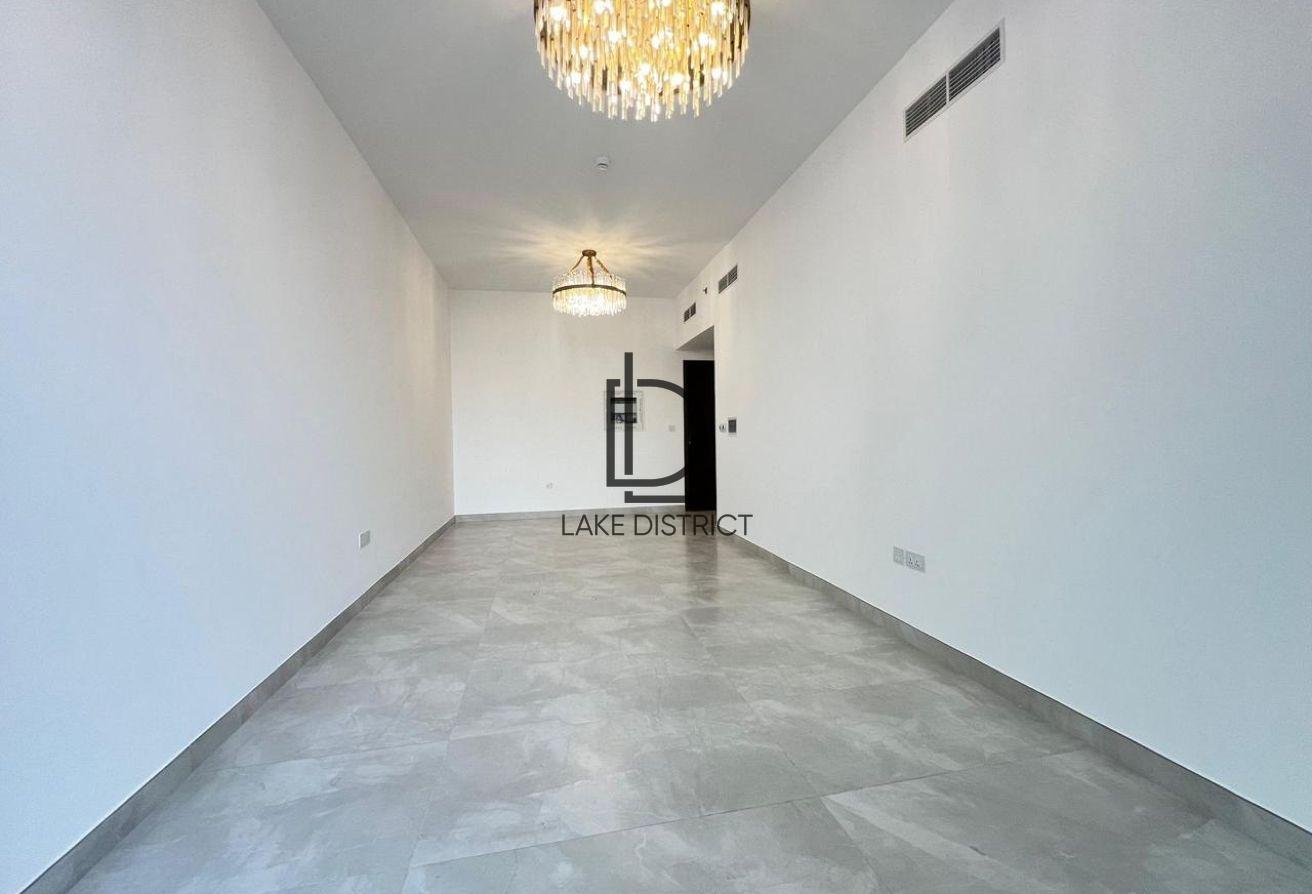 Luxury Furnished 2BR|Skyline & Canal Views|Vacant photo 9