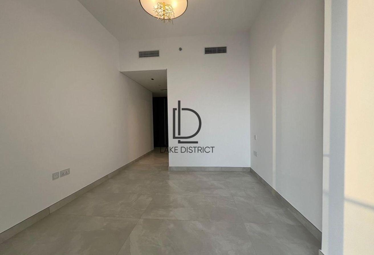 Luxury Furnished 2BR|Skyline & Canal Views|Vacant photo 6