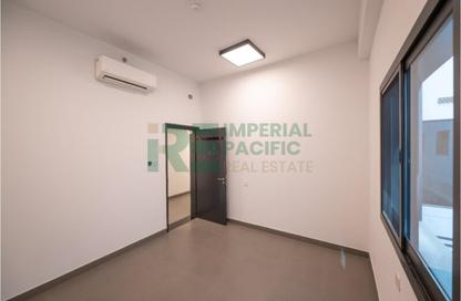 Labor Camp - Studio for sale in Jebel Ali Industrial 1 - Jebel Ali Industrial - Jebel Ali - Dubai