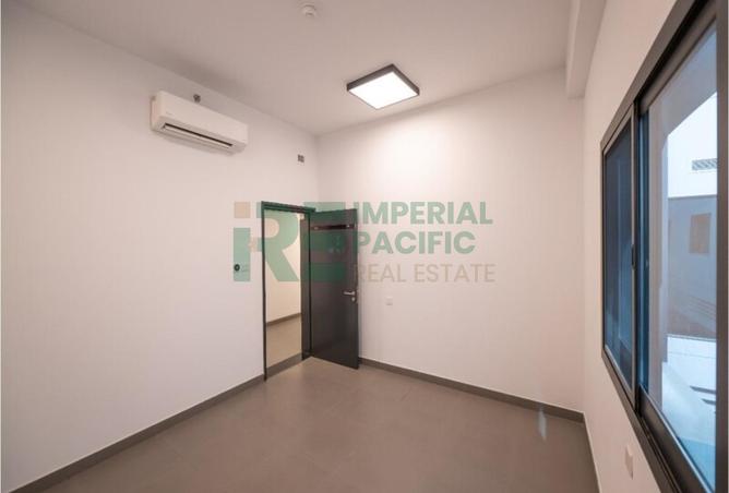 112745947 - Property Image 3