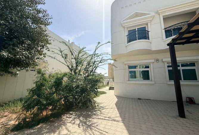 73877203 - Property Main Image