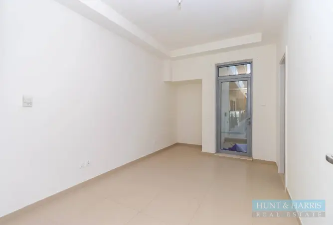 166524606 - Property Image 2