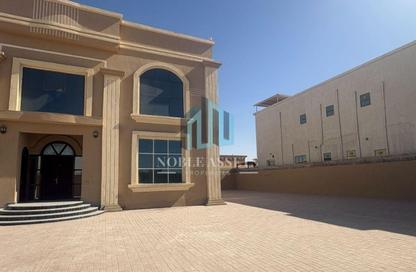 Villa - 4 Bedrooms - 5 Bathrooms for rent in Al Riffa - Ras Al Khaimah Villa - 4 Bedrooms - 5 Bathrooms for rent in Al Riffa - Ras Al Khaimah