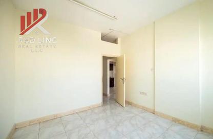 Apartment - 2 Bedrooms - 1 Bathroom for rent in New Al Taawun Road - Al Taawun - Sharjah
