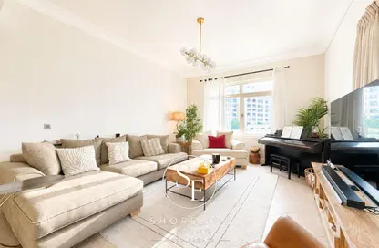 Apartment - 3 Bedrooms - 4 Bathrooms for rent in Jash Hamad - Shoreline Apartments - Palm Jumeirah - Dubai