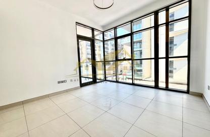 Apartment - 1 Bedroom - 2 Bathrooms for rent in Jumeirah Garden City - Al Satwa - Dubai