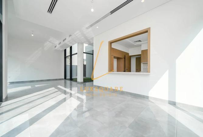 53587950 - صورة العقار 3