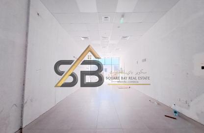 Retail - Studio - 1 Bathroom for rent in Haas Building - Jumeirah Garden City - Al Satwa - Dubai