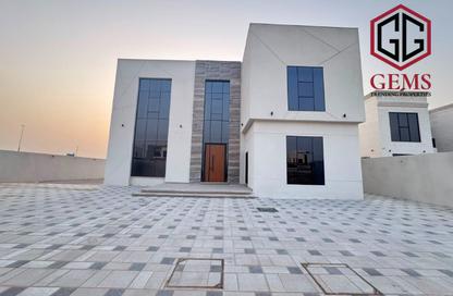 Villa - 4 Bedrooms - 5 Bathrooms for rent in International City Phase 2 - Al Warsan 4 - Al Warsan - Dubai