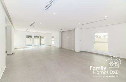 Villa - 4 - 5 for rent in Meadows 1 - Meadows - Dubai
