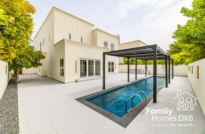 Villa - 4 - 5 for rent in Meadows 1 - Meadows - Dubai Villa - 4 - 5 for rent in Meadows 1 - Meadows - Dubai