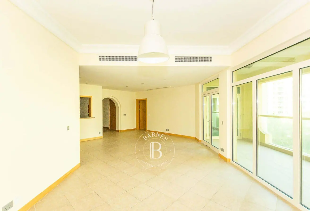 165606121 - Property Main Image