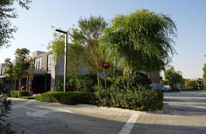 Townhouse - 4 Bedrooms - 5 Bathrooms for rent in Robinia - Masaar - Tilal City - Sharjah