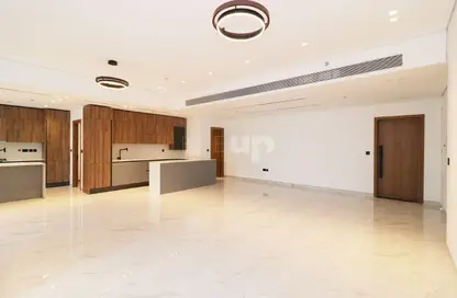Apartment - 3 Bedrooms - 5 Bathrooms for rent in Royal Regency - Business Bay - Dubai