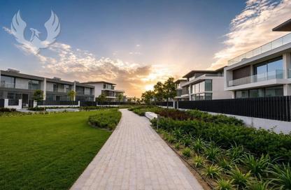 Townhouse - 3 - 4 for sale in Nad Al Sheba Gardens 3 - Nad Al Sheba Gardens - Nad Al Sheba 1 - Nad Al Sheba - Dubai