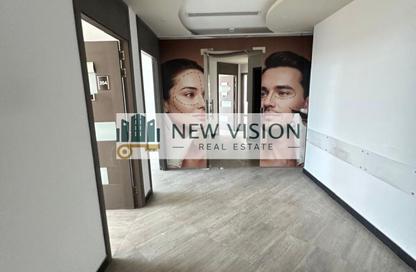 Full Floor - Studio - 2 Bathrooms for rent in Crystal Plaza - Al Majaz 1 - Al Majaz - Sharjah Full Floor - Studio - 2 Bathrooms for rent in Crystal Plaza - Al Majaz 1 - Al Majaz - Sharjah