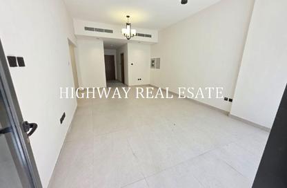 Apartment - 1 Bedroom - 2 Bathrooms for rent in Muwaileh 29 Building - Muwaileh - Sharjah