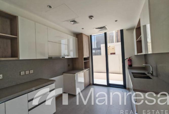 107312528 - Property Image 2