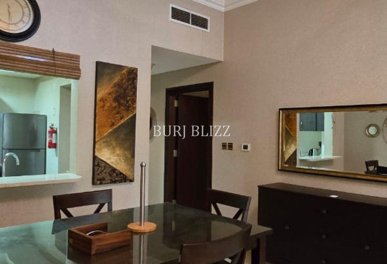 Contemporary 1BR | Modern Finishes |Prime Location photo 7