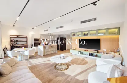 Apartment - 2 Bedrooms - 2 Bathrooms for sale in Dubai Arch - JLT Cluster G - Jumeirah Lake Towers - Dubai