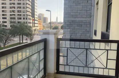 شقة - 2 غرف نوم - 2 حمامات للايجار في مسكن الزبيدي - منطقة 14 - قرية جميرا الدائرية - دبي