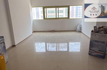 Apartment - 3 Bedrooms - 4 Bathrooms for rent in Danat Al Khan Tower - Al Khan Lagoon - Al Khan - Sharjah